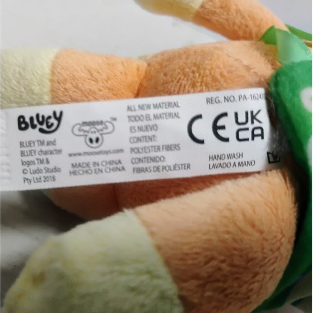 2018 MOOSE TOYS BLUEY & FRIENDS 8” PLUSH LOT BLUEY & BINGO W BACKPACK - Picture 5 of 5